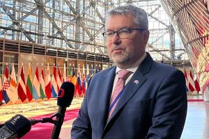 Ministr Šebestyán hovořil o mrazech na jednání v Bruselu. Rada se zabývala i krizí na Blízkém východě a dostupností hnojiv