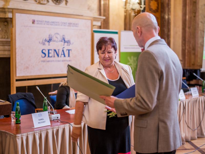 Vyhlášení výsledků ocenění Oranžová a Zelená stuha ČR roku 2017 v Senátu PČR