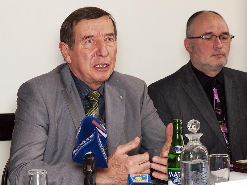 Tisková konference