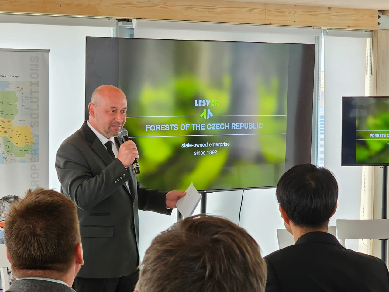 Adaptace lesů na klimatickou změnu: Česko a Japonsko sdílejí zkušenosti