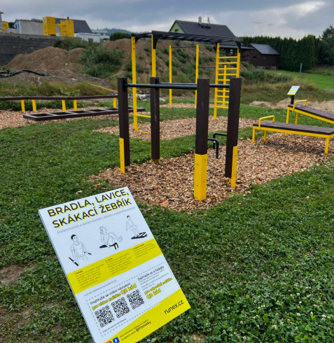 Workout prvky v obci Návsí