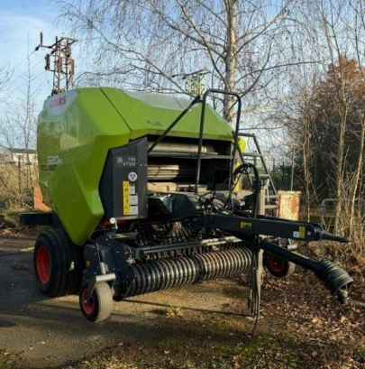 Stroj na balíky Senohraby