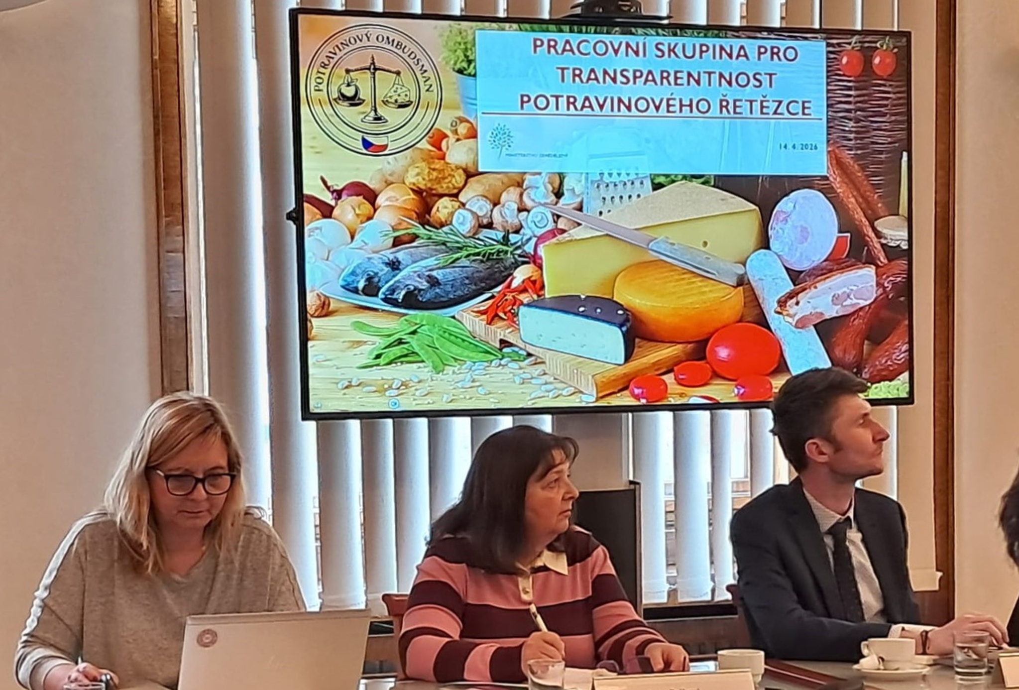 Potravinový ombudsman: Občanům vadí zejména chaos ve slevových akcích, neví, co je reálná cena potravin