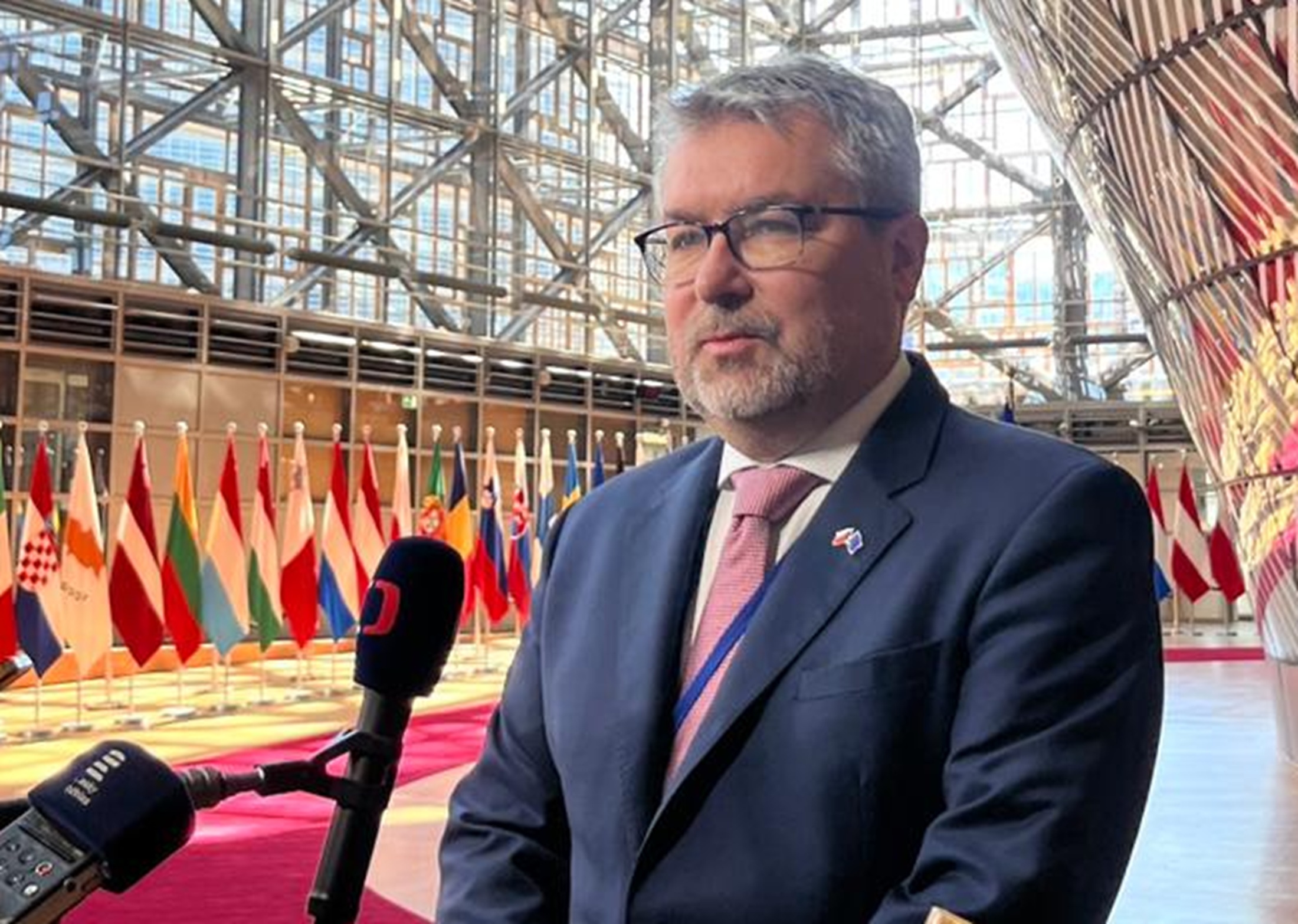 Ministr Šebestyán hovořil o mrazech na jednání v Bruselu. Rada se zabývala i krizí na Blízkém východě a dostupností hnojiv